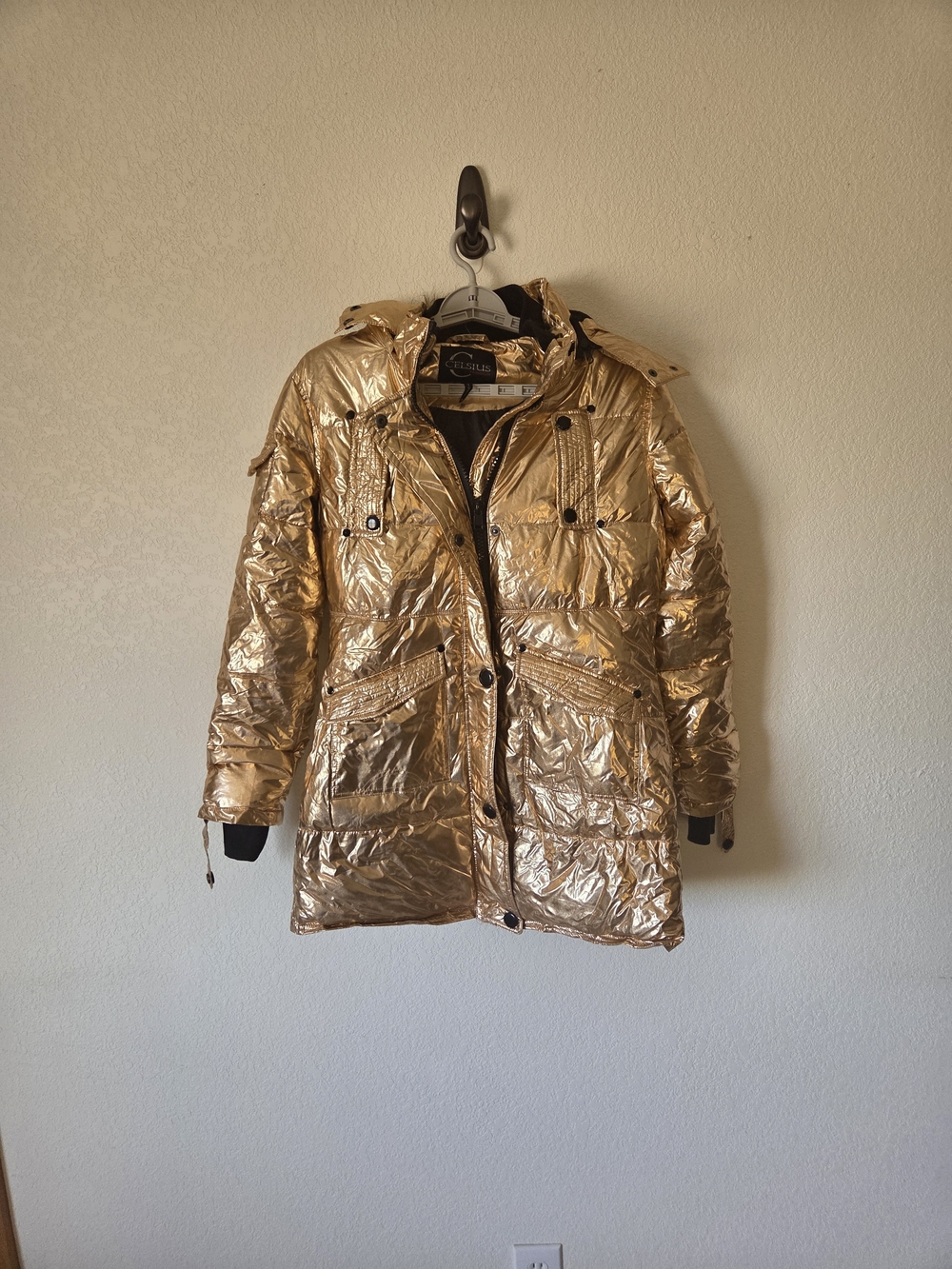Celsius Premium Metallic Gold Puffer Parka Faux Fur Hood Quilted Jacket Medium